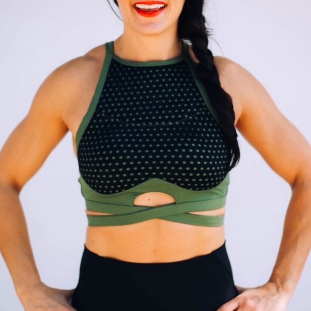 The Chestee lulu impact bra 8